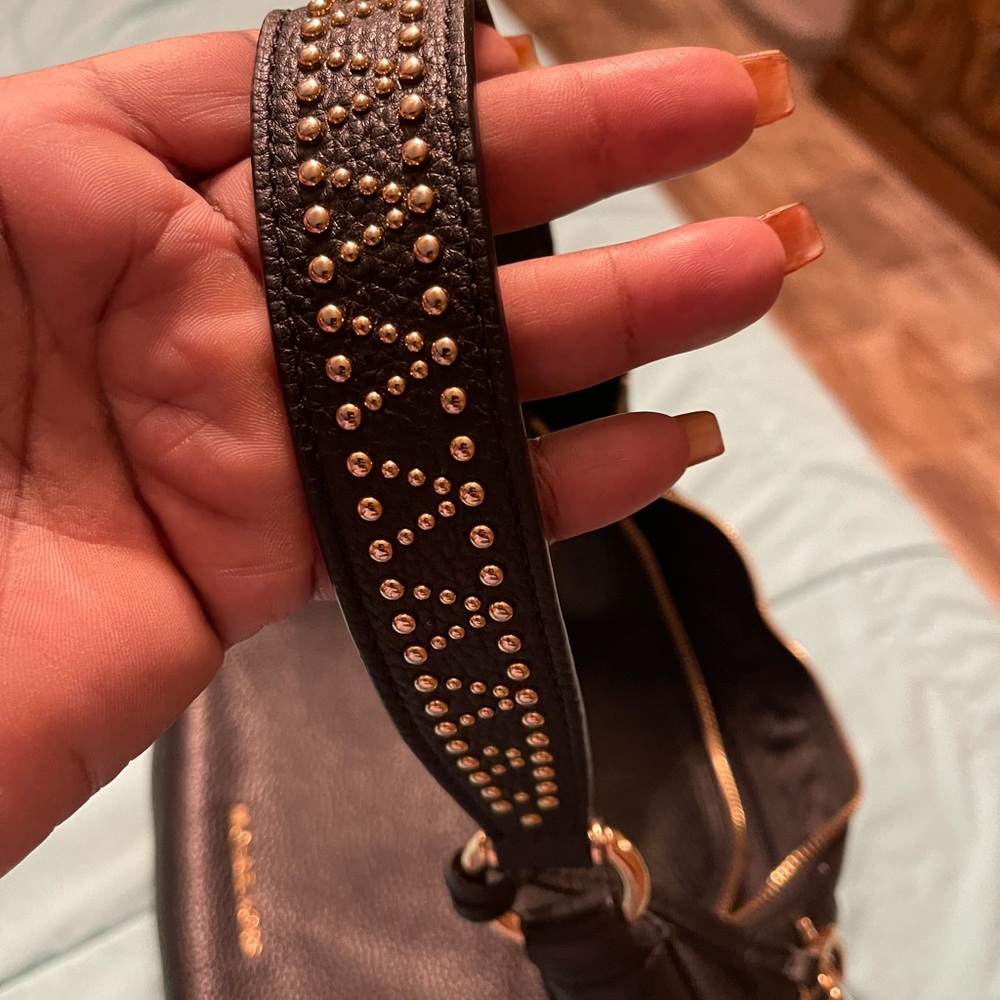 Michael Kors hobo bag and matching wallet - Picture 9 of 10